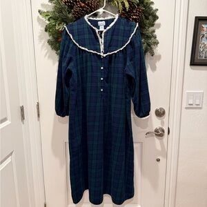 Lanz of Salzburg Plaid Long Sleeve Nightgown